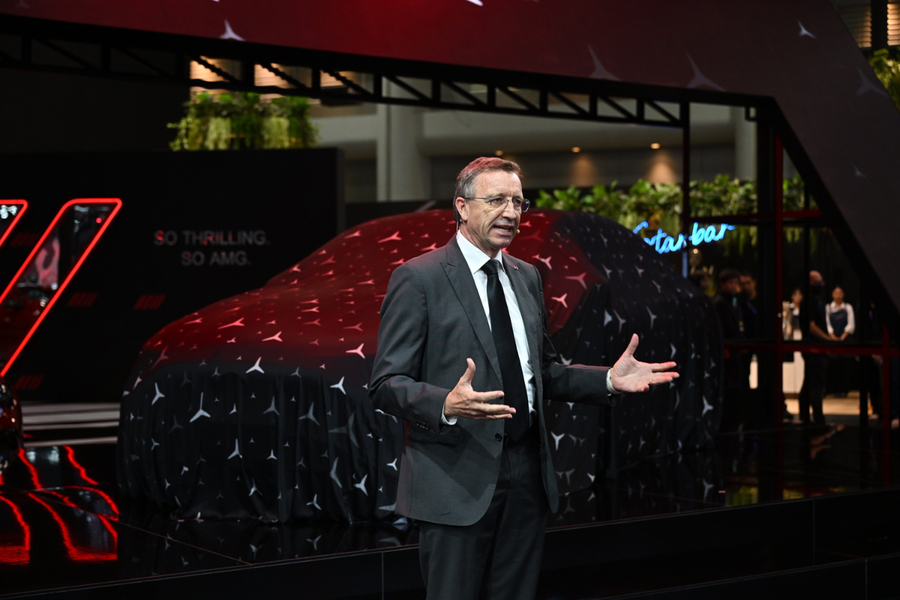 เมอร์เซเดส-เบนซ์ เผยโฉม The new CLA ครั้งแรกในงาน Motor Expo 2025